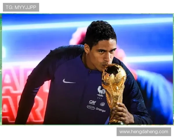 托万重披法国战袍感到无比自豪曾一度考虑退役而非回归国家队