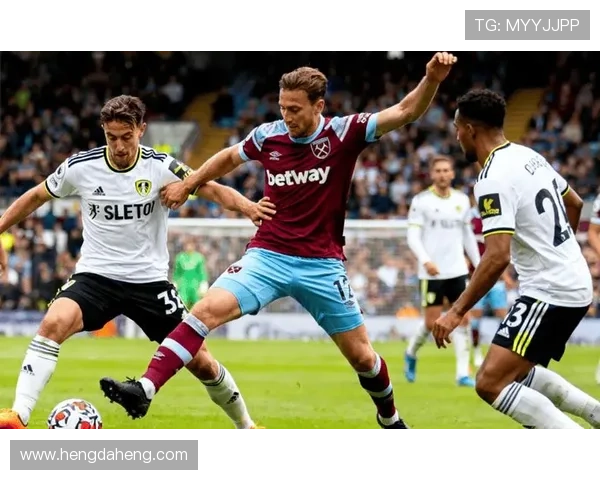 英超精彩回顾利兹联在主场战胜西汉姆展现强大实力